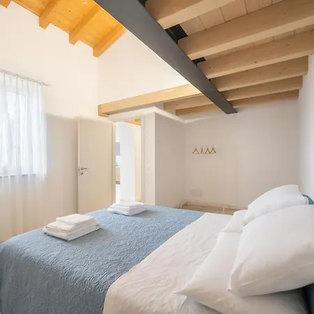 1780 Caprino Veronese