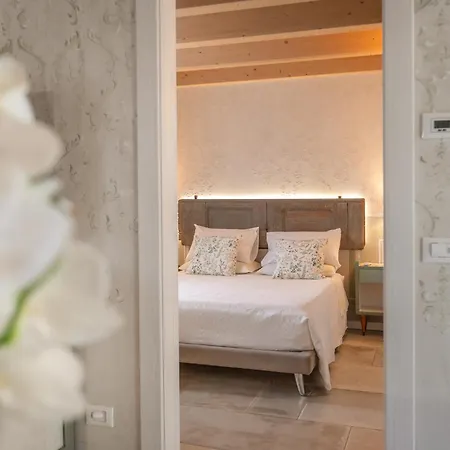 1780 Apartment Caprino Veronese