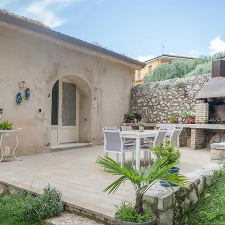 1780 Apartman