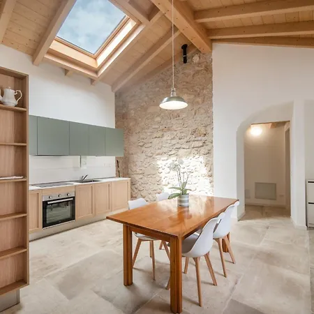 Apartman 1780 *