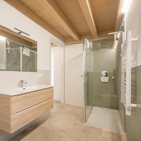 Apartman 1780 *